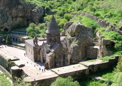 Luxury-Tour-in-Armenia.jpgpik