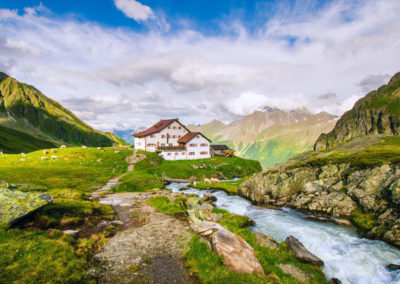 Stephen-Dagley-Austria-Hut-Hiking-Fieldmag-10